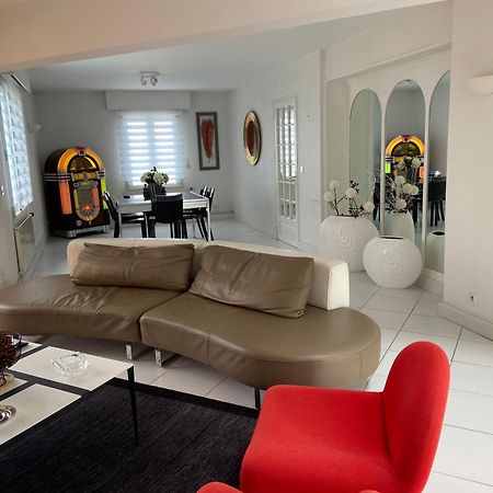 La Rose Des Vents Apartment ลาโรแชล ภายนอก รูปภาพ
