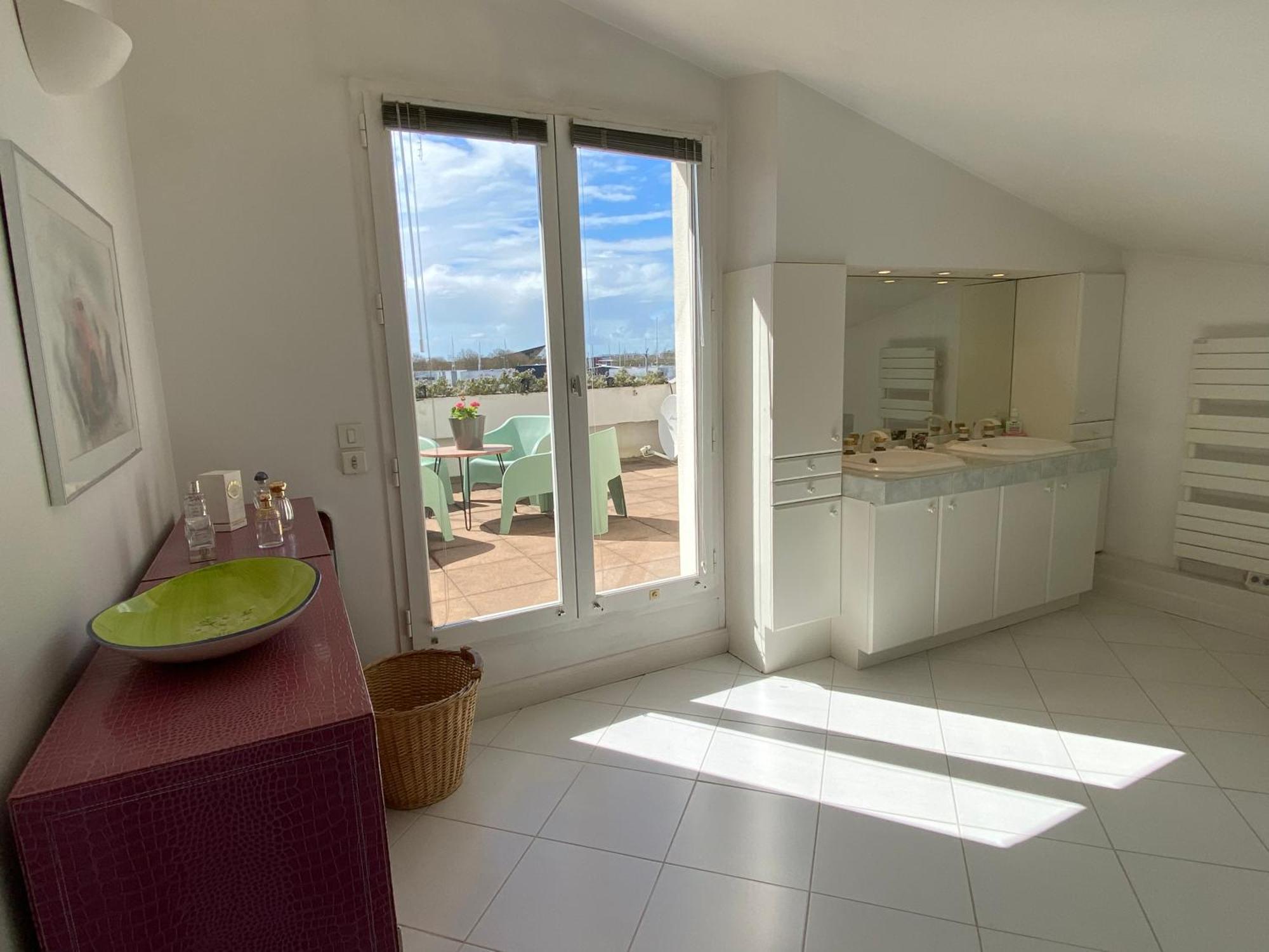 La Rose Des Vents Apartment ลาโรแชล ภายนอก รูปภาพ